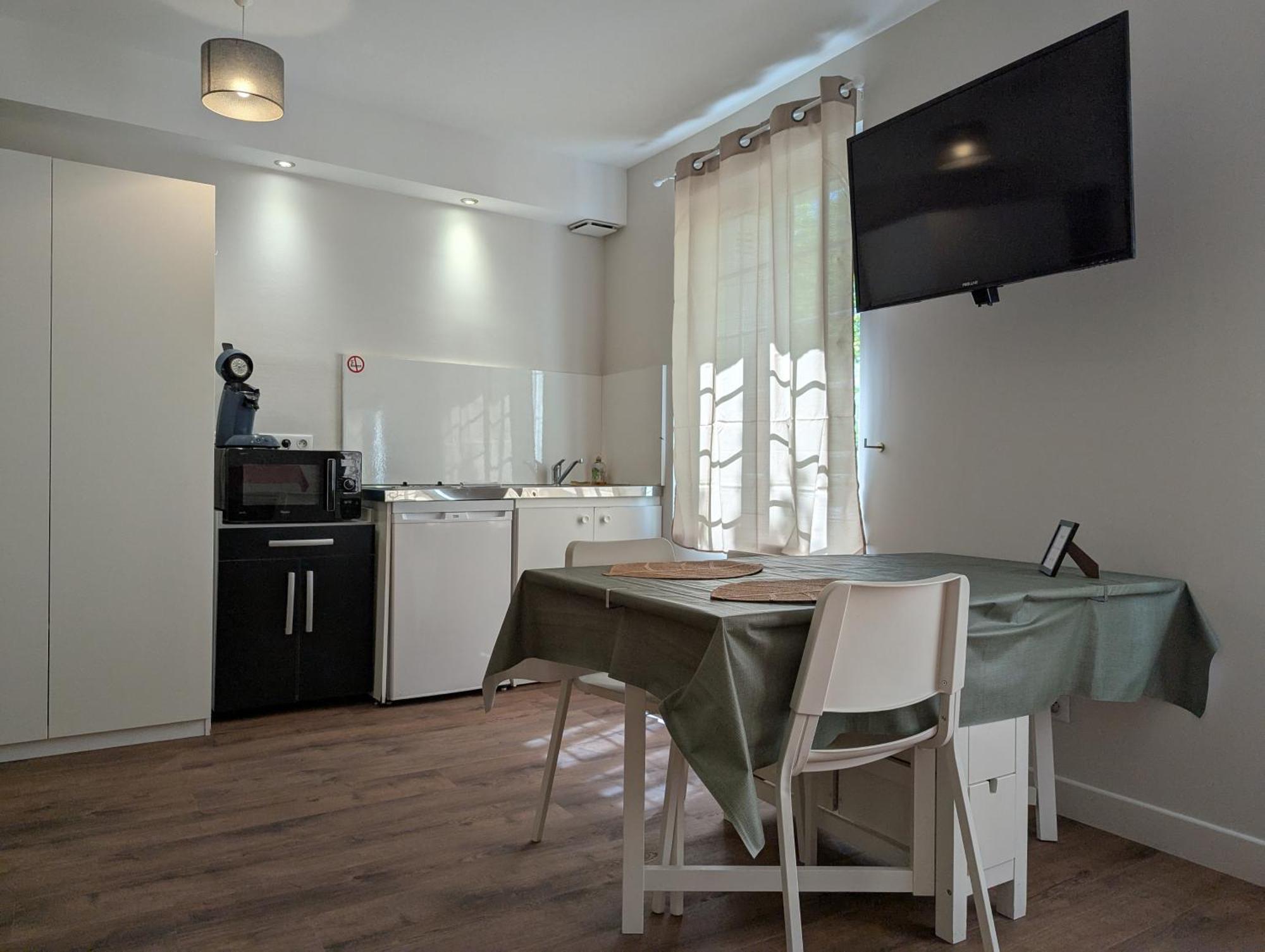 Studios Du Marche Au Bois Périgueux Dış mekan fotoğraf